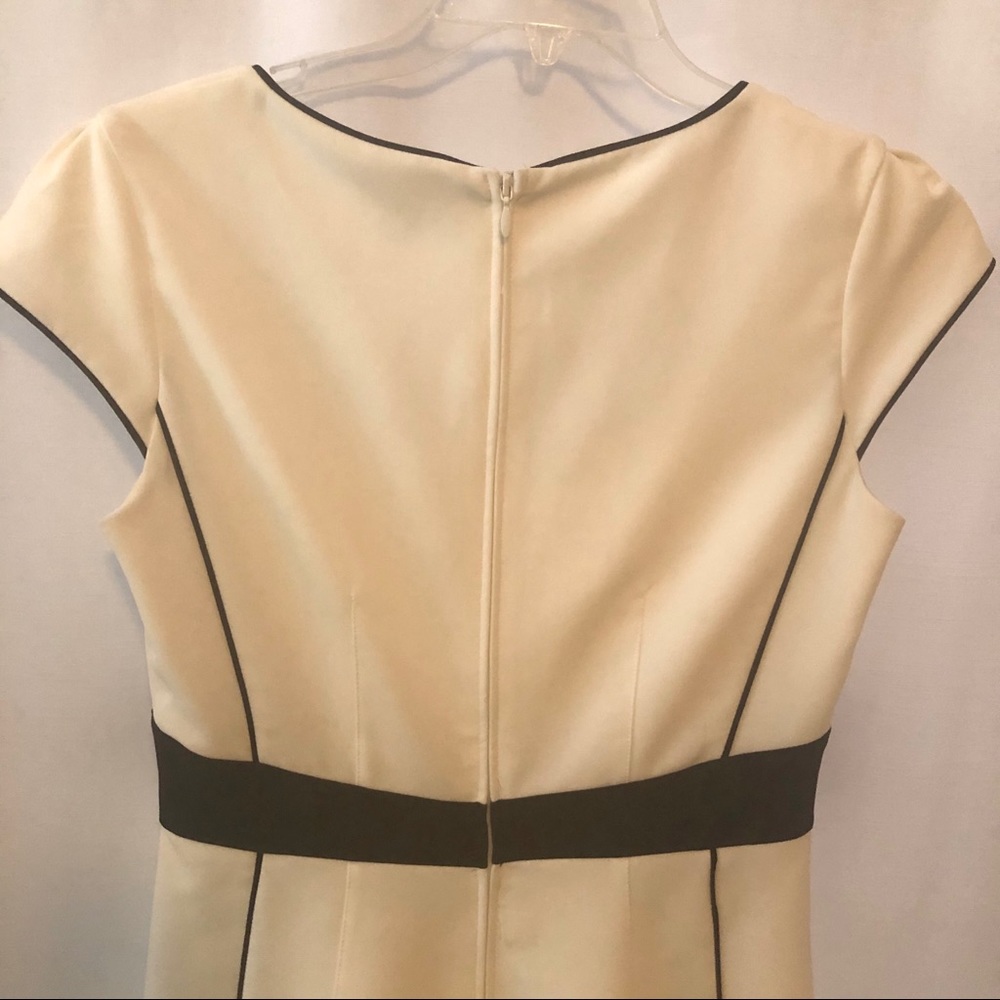 Dress - Picture 3 of 4